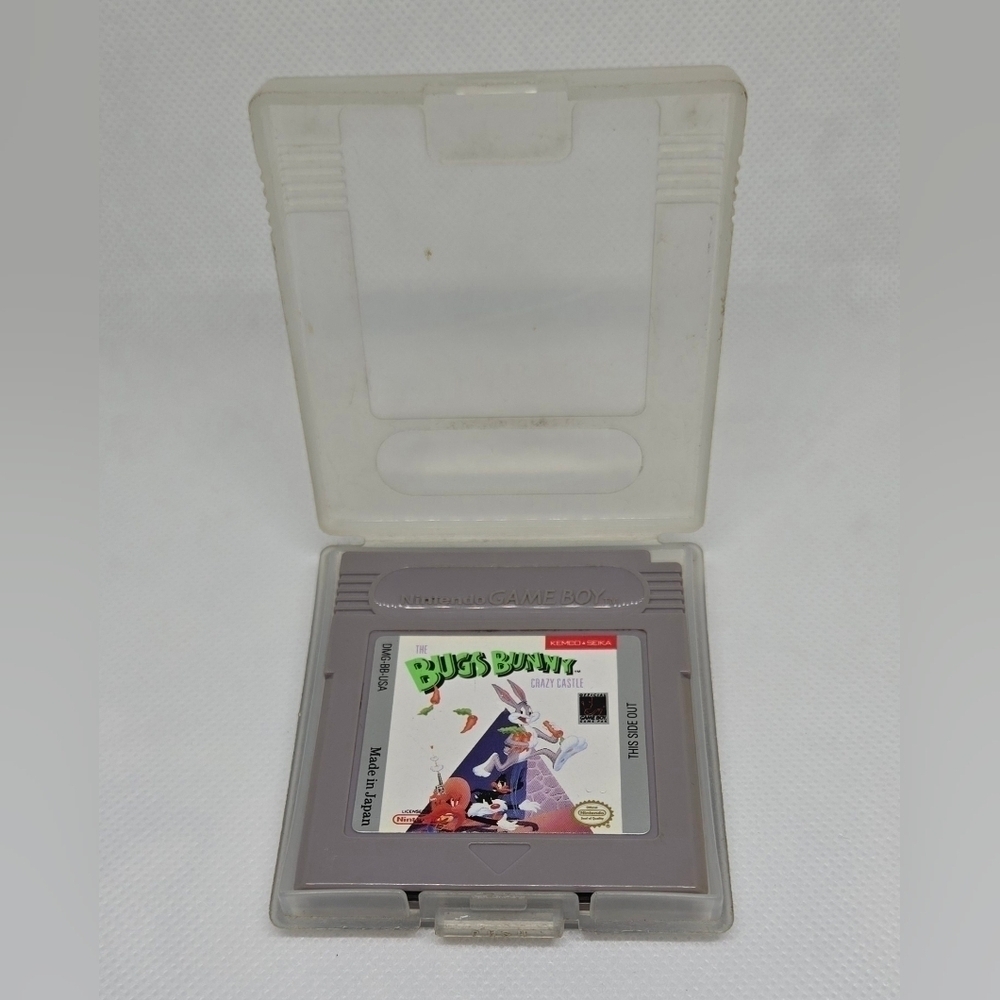 Vintage Nintendo Bugs Bunny Crazy Castle Game Boy Cartridge. Tested and Working